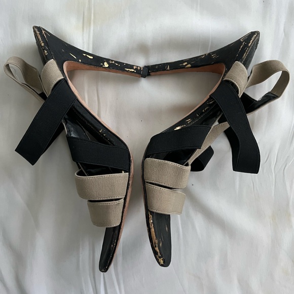 Ivanka Trump Black/Tan Strappy Heels - Picture 7 of 9